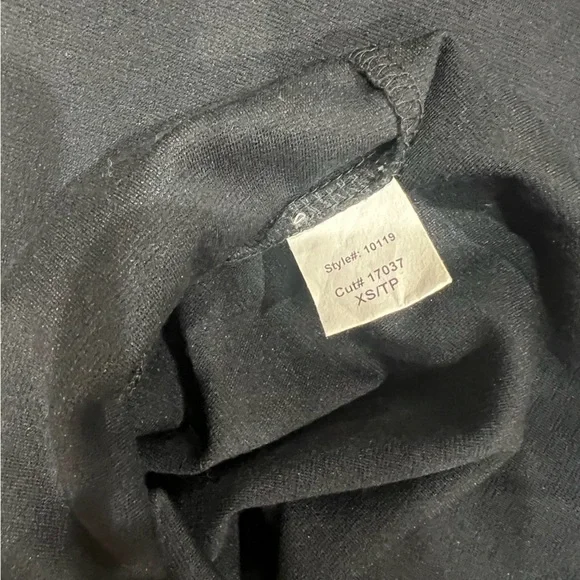 Black Dress - Picture 4 of 4